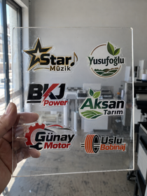 Ultra Clear Baskes Etiket – Kişiye Özel Şeffaf Sticker Baskı