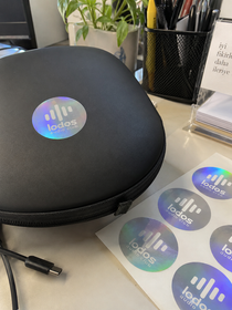 Hologram Folyo Baskes Etiket – Kişiye Özel Holografik Sticker