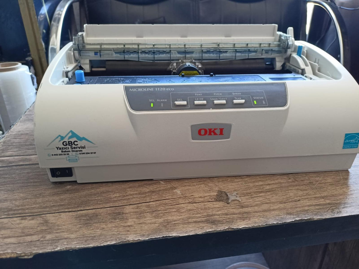 OKI marka baskı ekipmanının üretim alanındaki görünümü