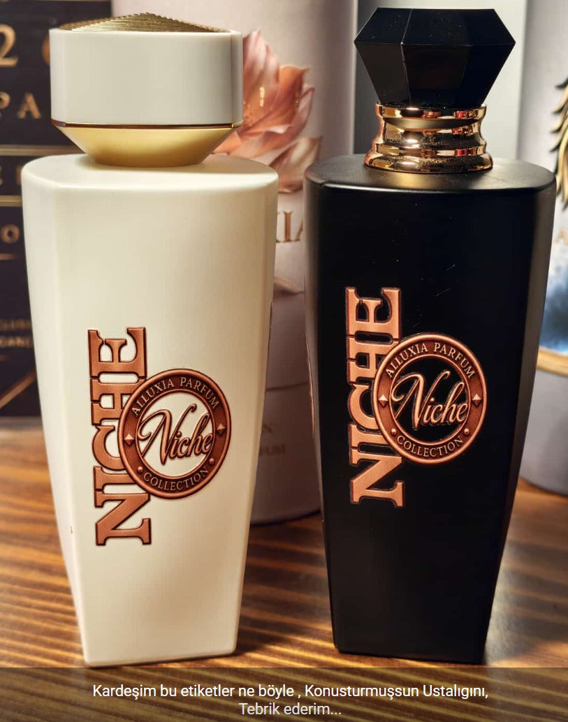 Niche Collection parfüm şişeleri üzerinde altın tonlu UV-DTF logo uygulaması